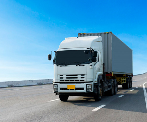Gigantes do asfalto: conheça as medidas para caminhoneiros | Blog Anchieta Peças