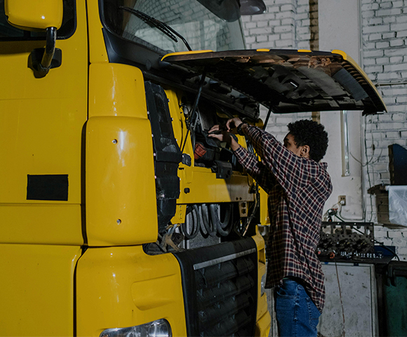 Compressor de ar para caminhão: guia completo Anchieta Peças 